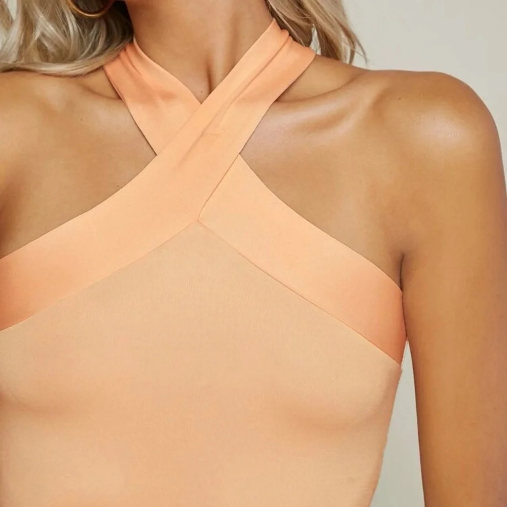 Crisscross Halter Top - Picture 4 of 4